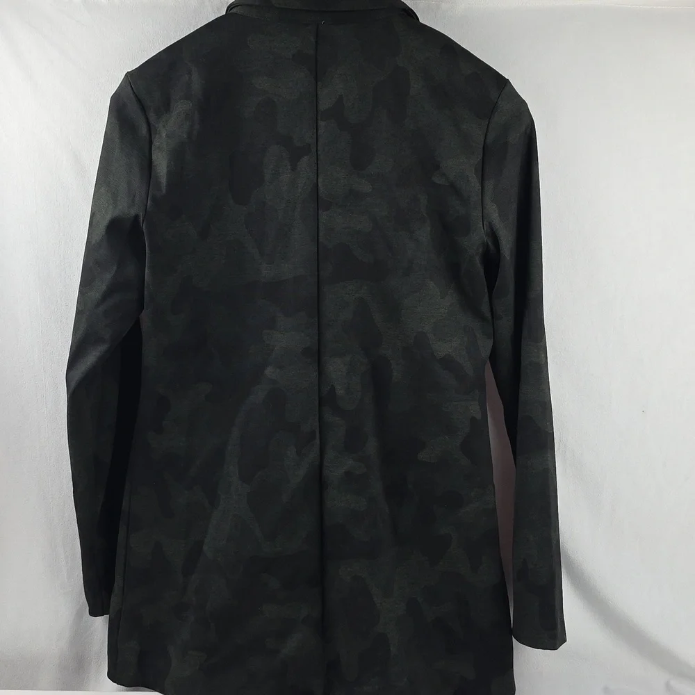 NWT Rachel Zoe Strech Dark Camouflage Blazer Size‎ Small V61